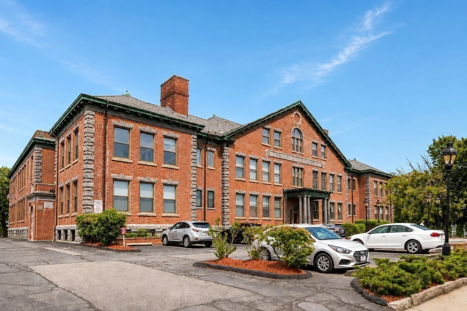 2 bed, 1 bath apartment for rent at 94 Newbury Ave Unit 315, North Quincy — photo 2 of 20