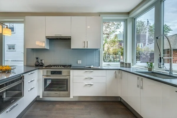 3 bed, 3 bath apartment for rent at 94 Parsons St Unit 94, Brighton — photo 3 of 11