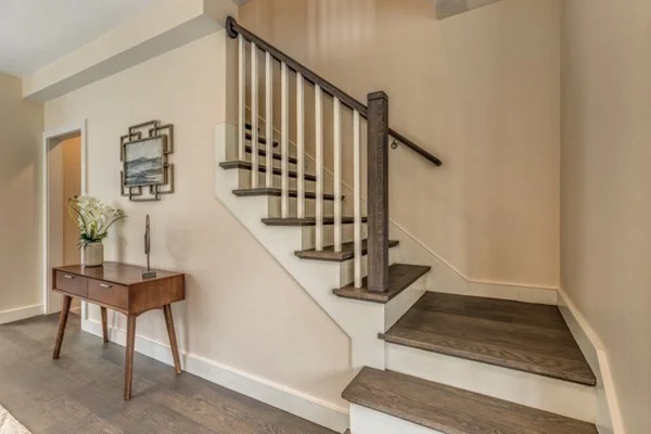 3 bed, 3 bath apartment for rent at 94 Parsons St Unit 94, Brighton — photo 4 of 11