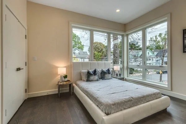 3 bed, 3 bath apartment for rent at 94 Parsons St Unit 94, Brighton — photo 5 of 11