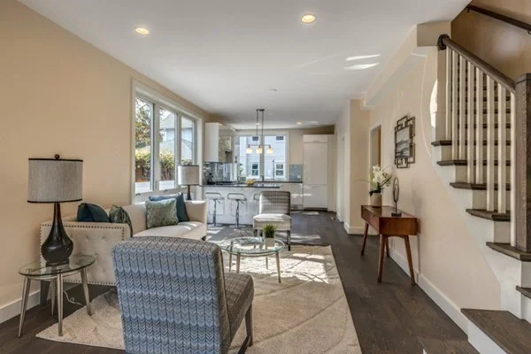 3 bed, 3 bath apartment for rent at 94 Parsons St Unit 94, Brighton — photo 2 of 11