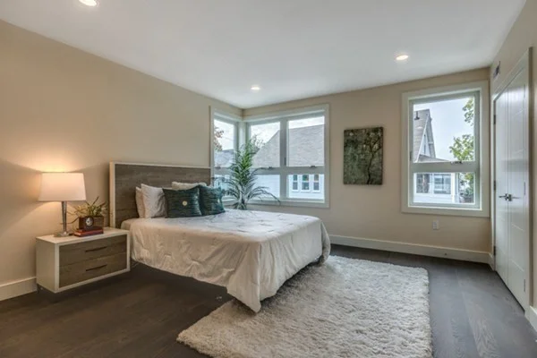3 bed, 3 bath apartment for rent at 94 Parsons St Unit 94, Brighton — photo 7 of 11