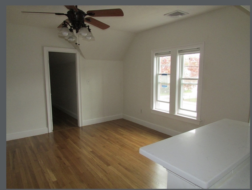 2 bed, 1 bath apartment for rent at 94 Plain St Unit 2, Braintree — photo 5 of 8