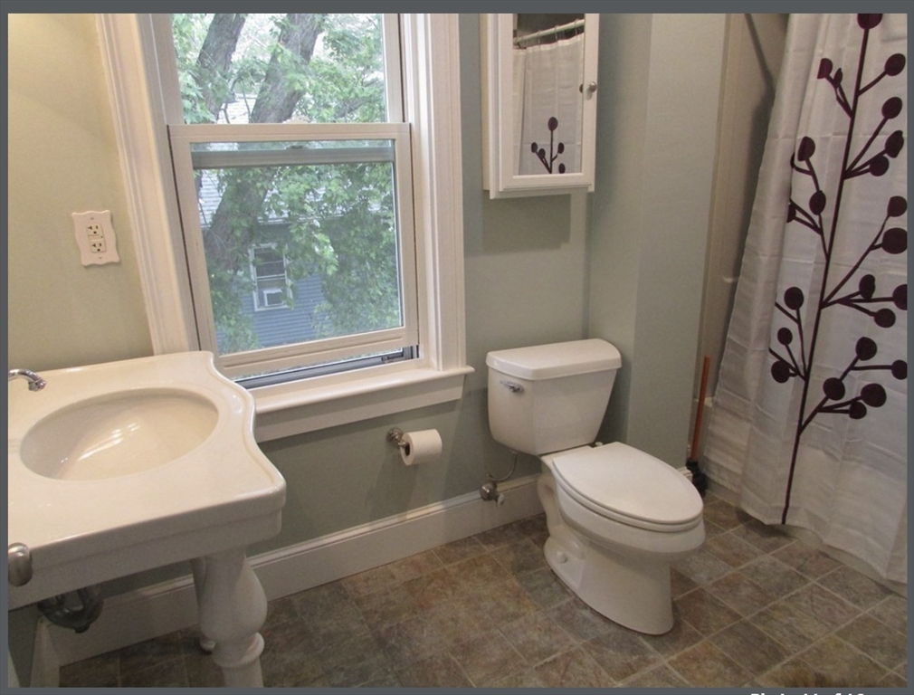2 bed, 1 bath apartment for rent at 94 Plain St Unit 2, Braintree — photo 3 of 8