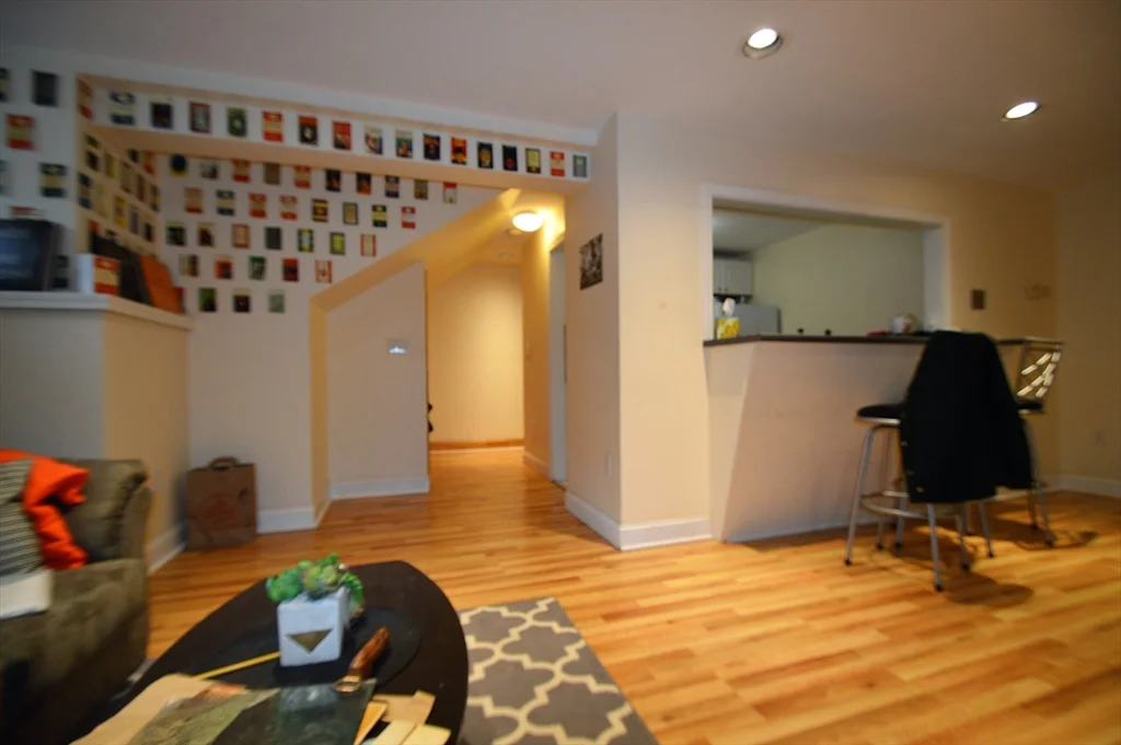 2 bed, 1 bath apartment for rent at 94 Pleasant St Unit 1, Coolidge Corner — photo 10 of 13