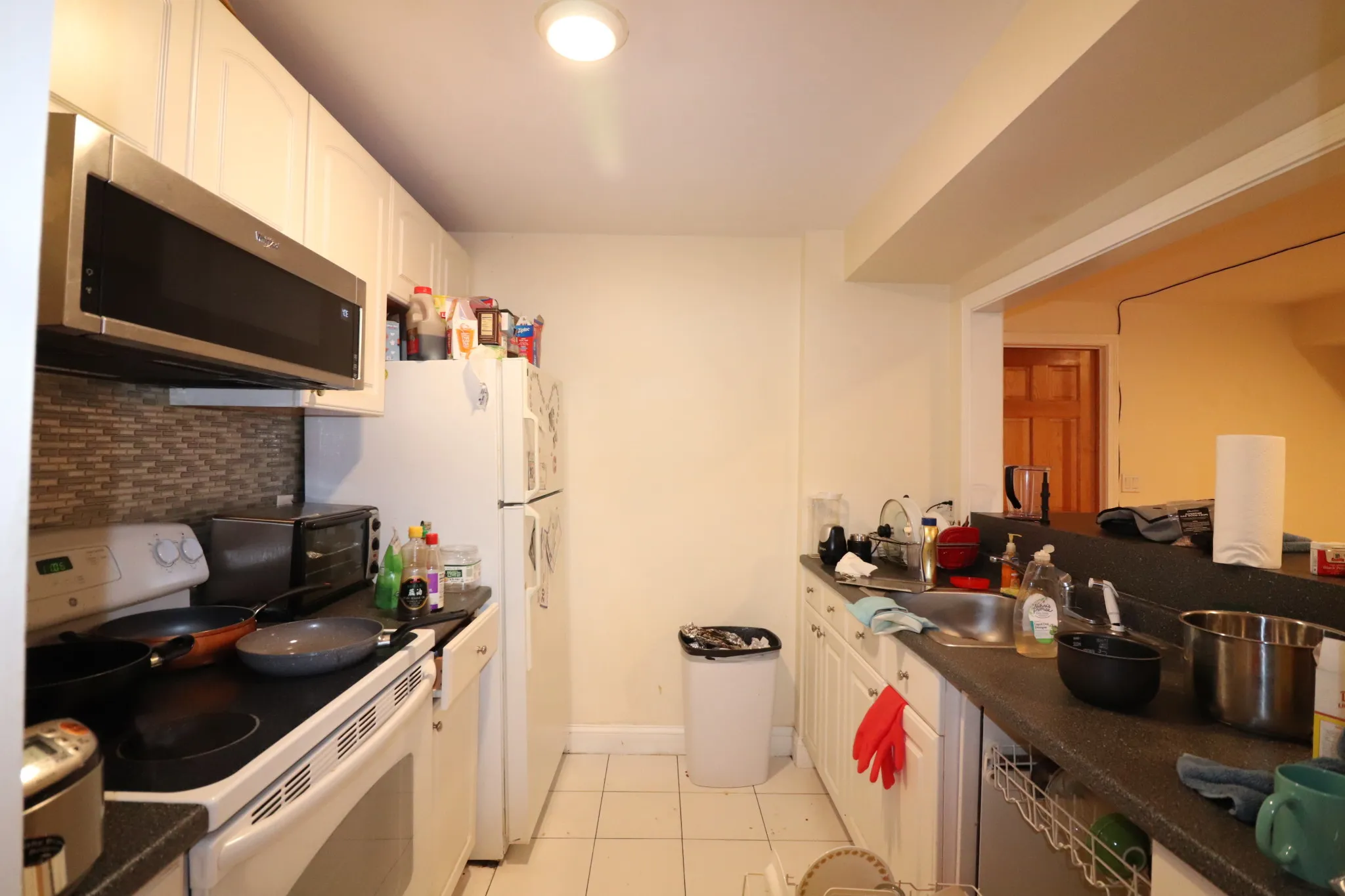 2 bed, 1 bath apartment for rent at 94 Pleasant St Unit 1A, North Brookline — photo 7 of 9