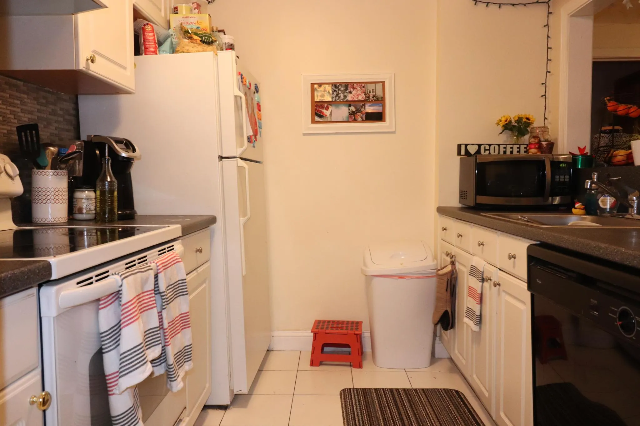 2 bed, 1 bath apartment for rent at 94 Pleasant St Unit 1A, North Brookline — photo 8 of 9