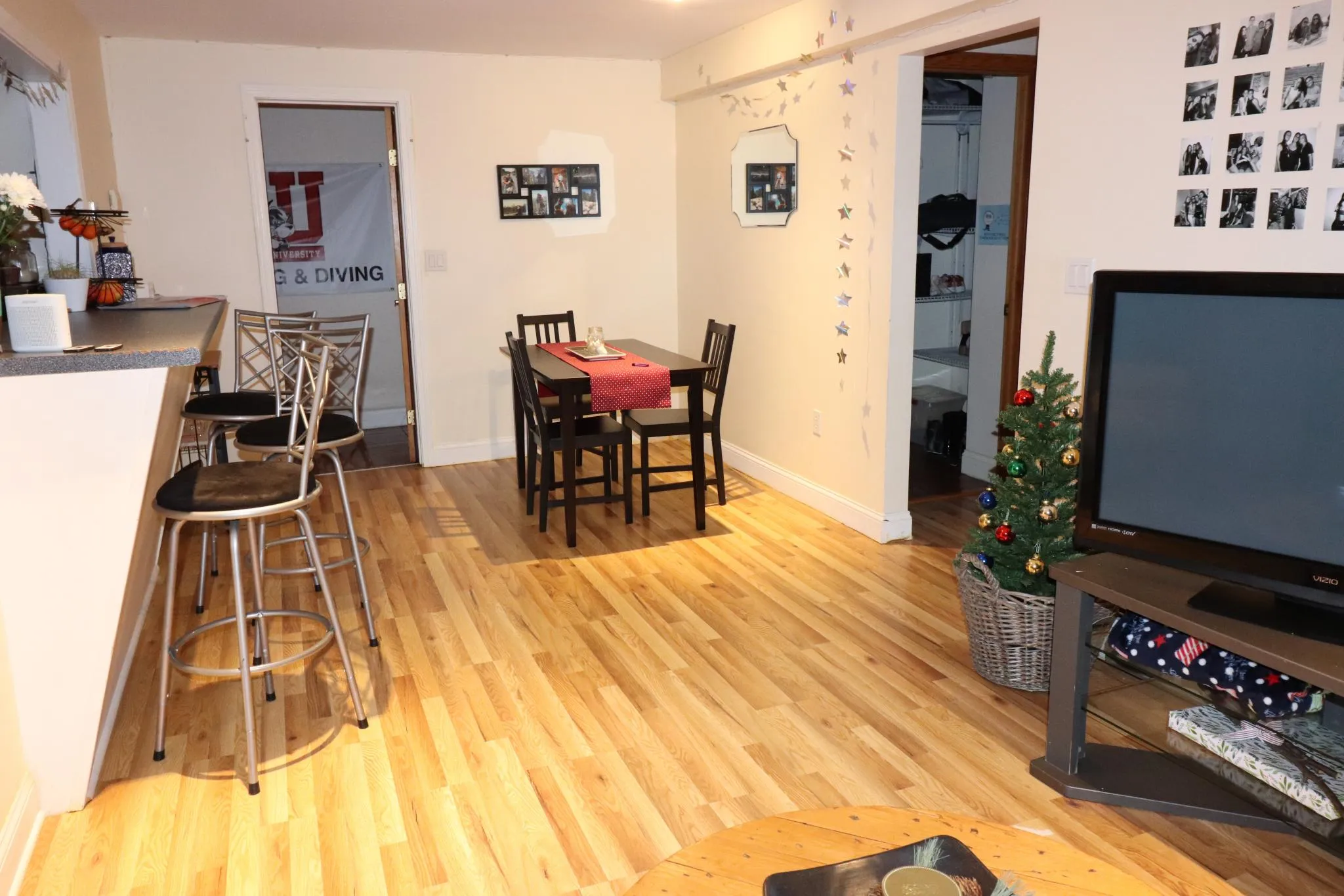 2 bed, 1 bath apartment for rent at 94 Pleasant St Unit 1A, North Brookline — photo 2 of 9