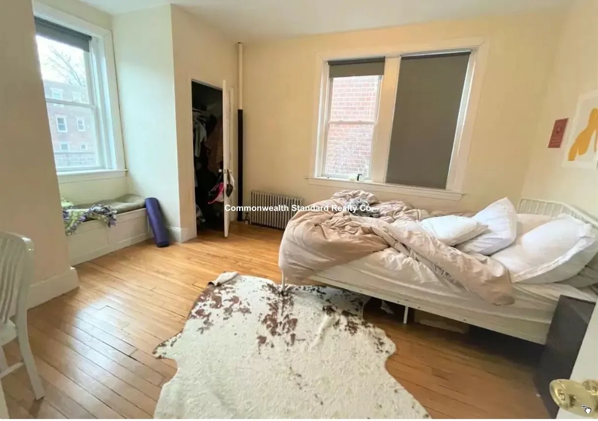 3 bed, 1 bath apartment for rent at 94 Pleasant St Unit 2, North Brookline — photo 8 of 9