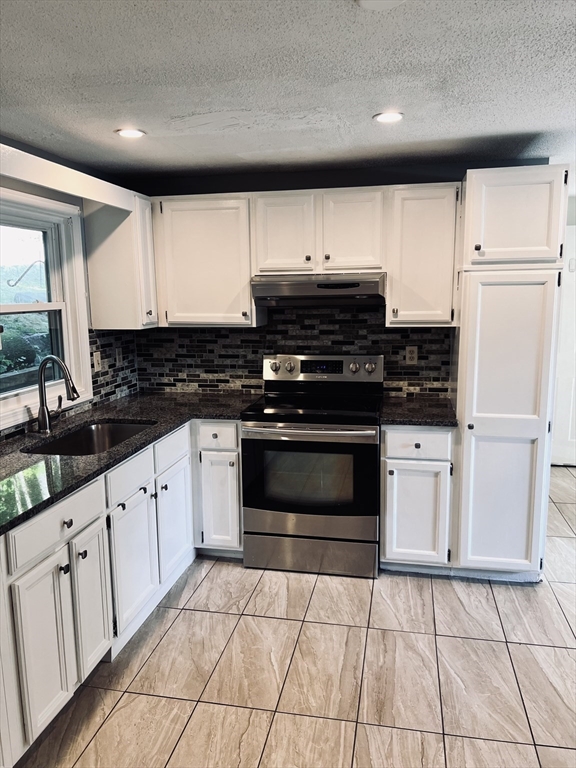 2 bed, 1 bath apartment for rent at 94 Prichard St Unit 0, Fitchburg — photo 11 of 25