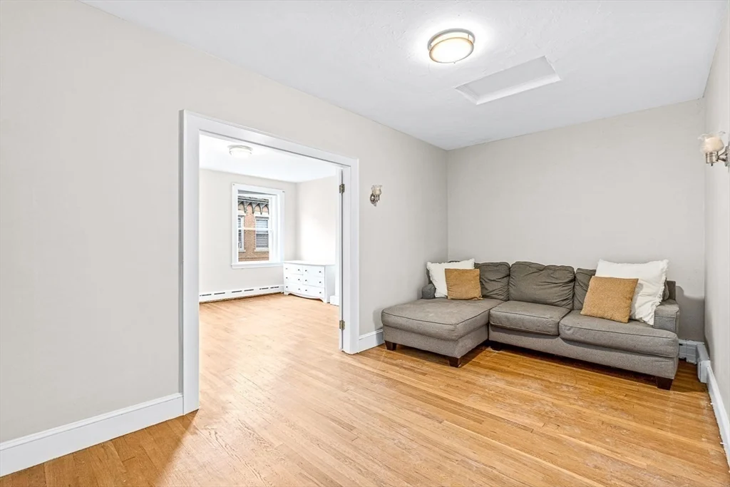 2 bed, 1 bath apartment for rent at 94 Prince St Unit 3, North End — photo 2 of 16