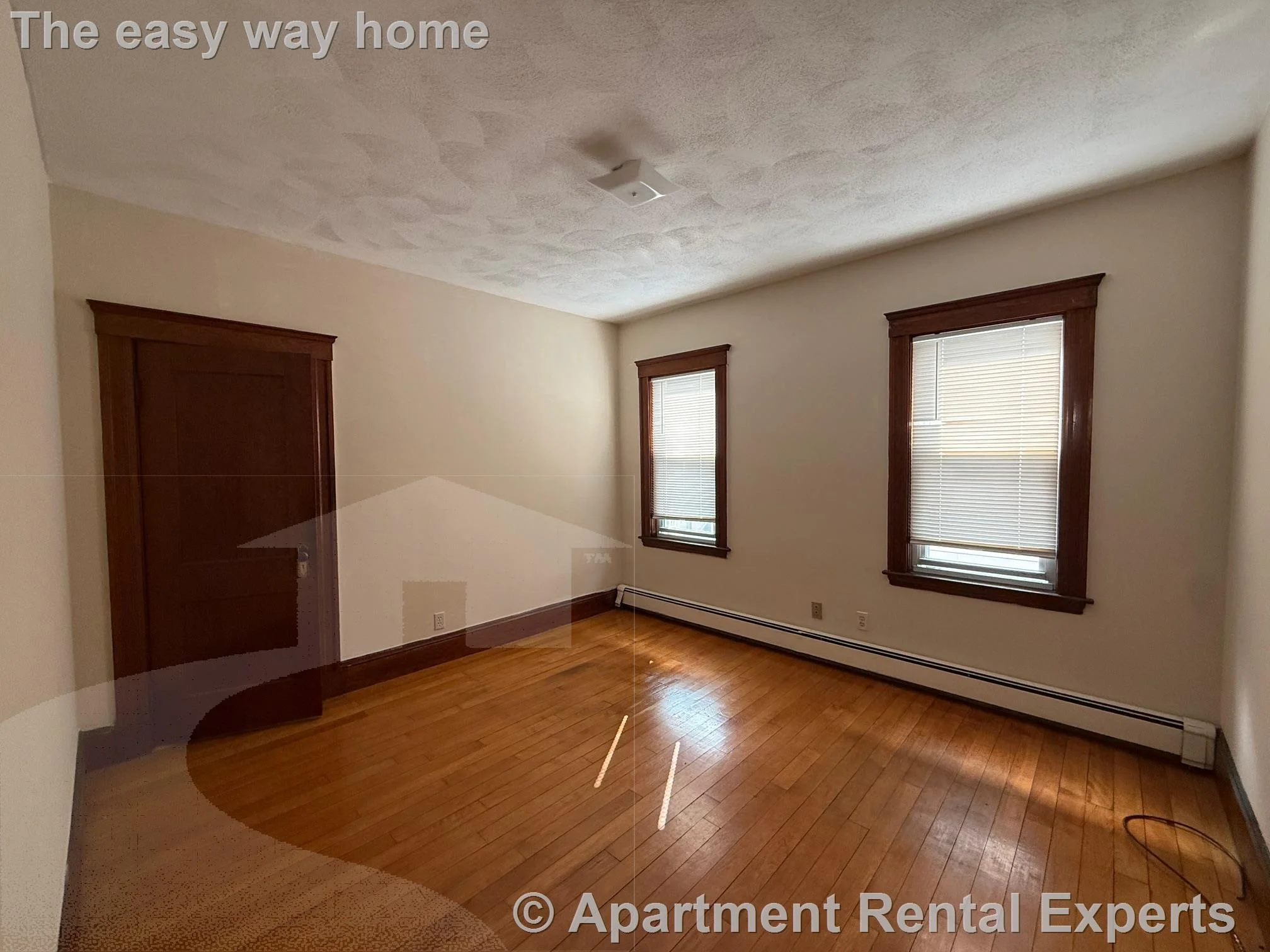 2 bed, 1 bath apartment for rent at 94 Raymond Ave Unit 1, Teele Square — photo 6 of 15