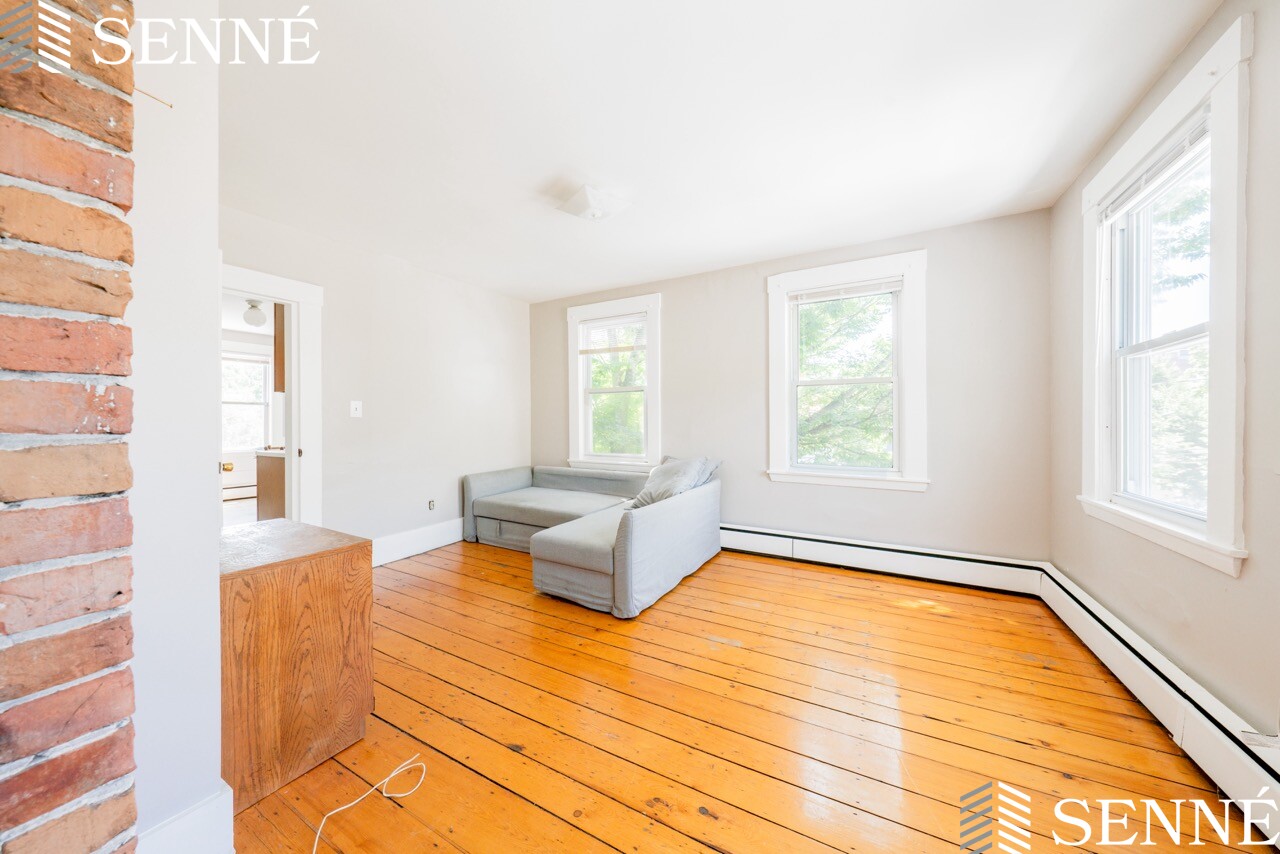 4 bed, 2 bath apartment for rent at 94 Sciarappa St Unit 2, East Cambridge — photo 13 of 19