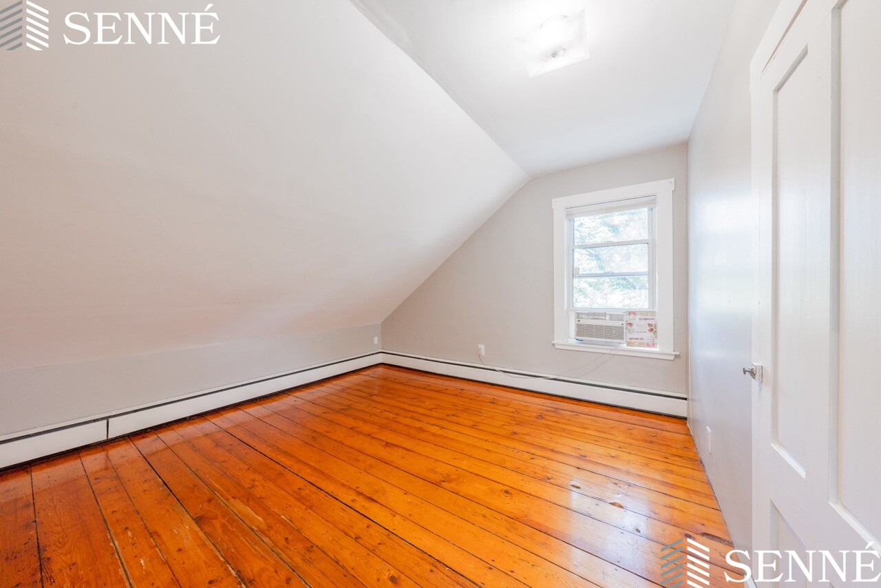 4 bed, 2 bath apartment for rent at 94 Sciarappa St Unit 2, East Cambridge — photo 8 of 19