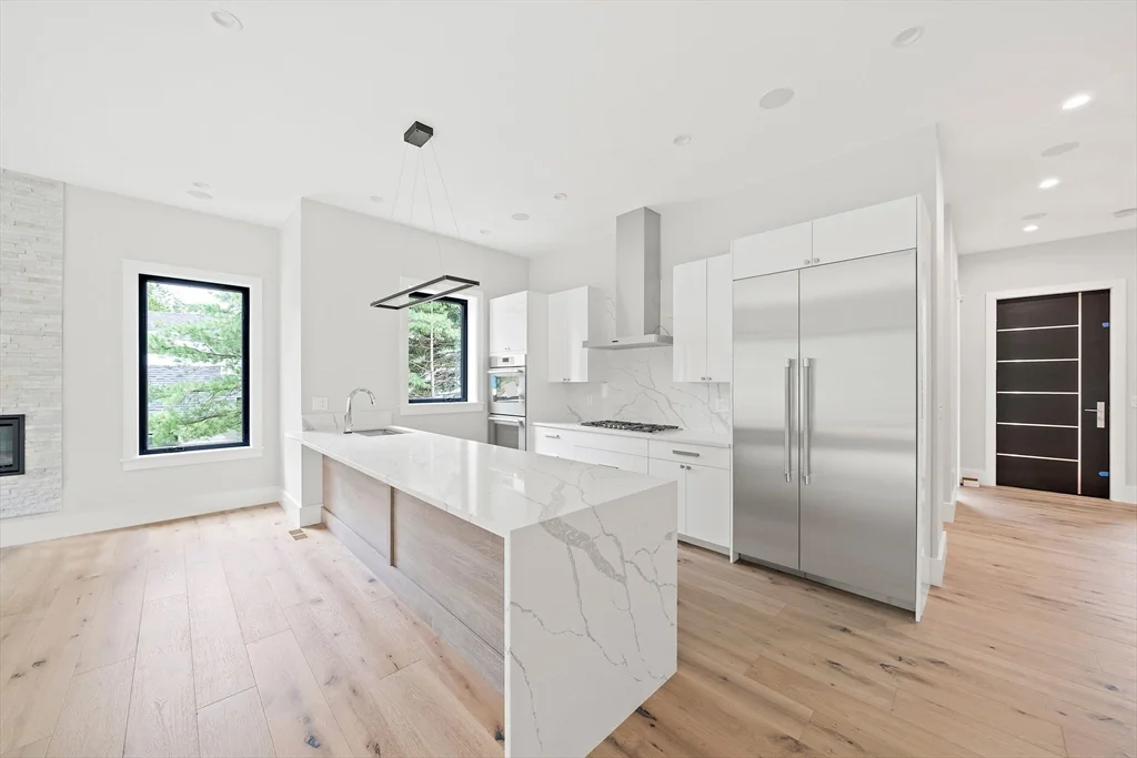 4 bed, 4+ bath apartment for rent at 94 Thurston Rd Unit 94, Newton Upper Falls