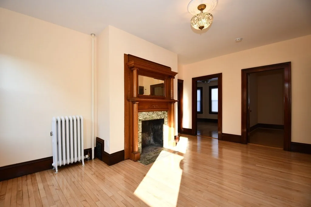 3 bed, 1 bath apartment for rent at 94 Vernon Unit 2, Worcester — photo 4 of 18