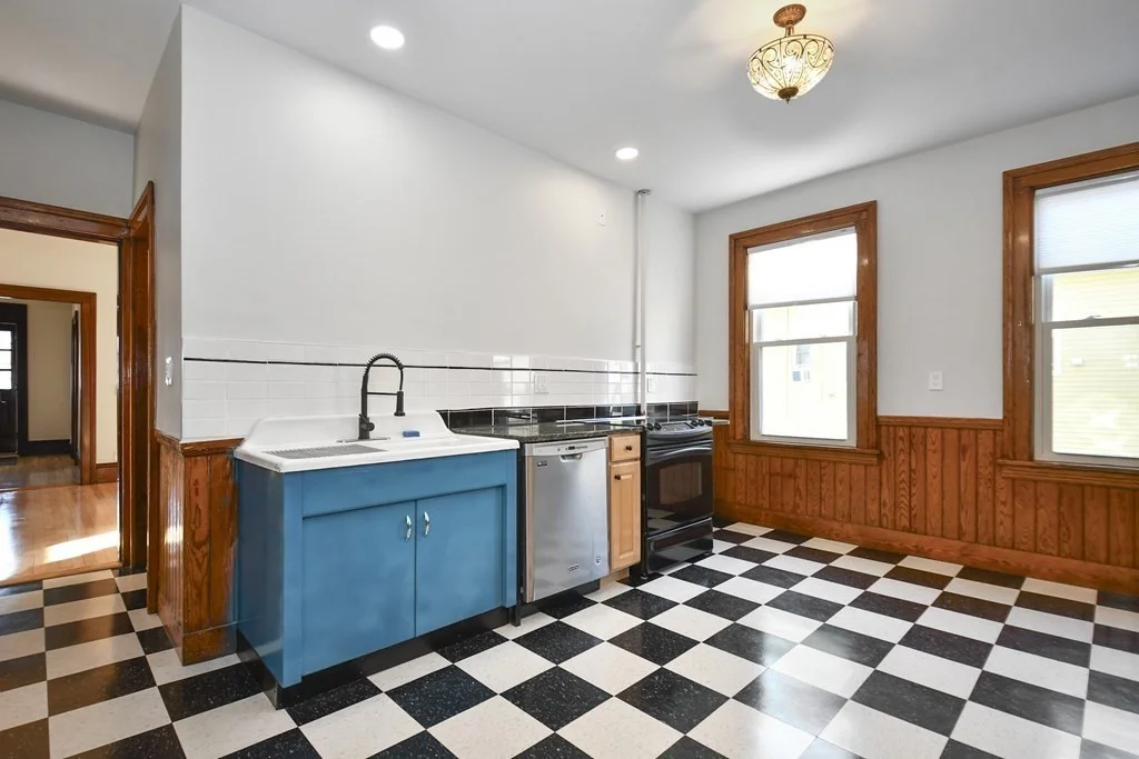 3 bed, 1 bath apartment for rent at 94 Vernon Unit 2, Worcester — photo 16 of 18