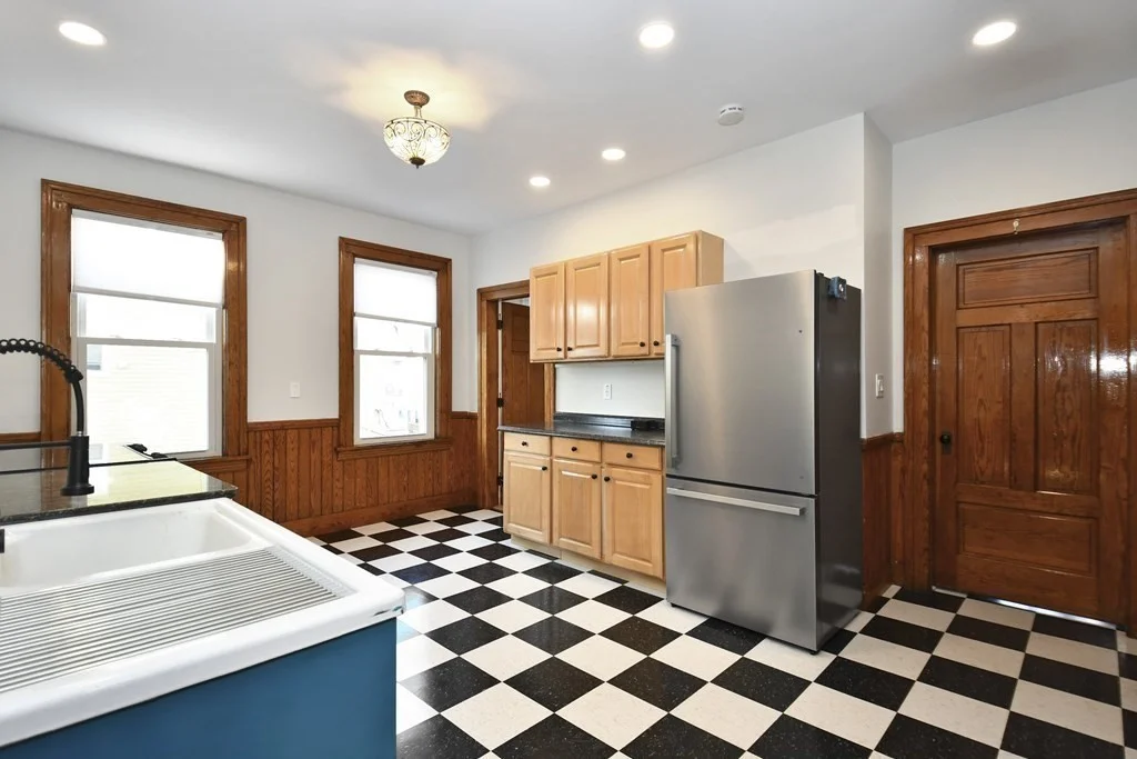 3 bed, 1 bath apartment for rent at 94 Vernon Unit 2, Worcester — photo 13 of 18