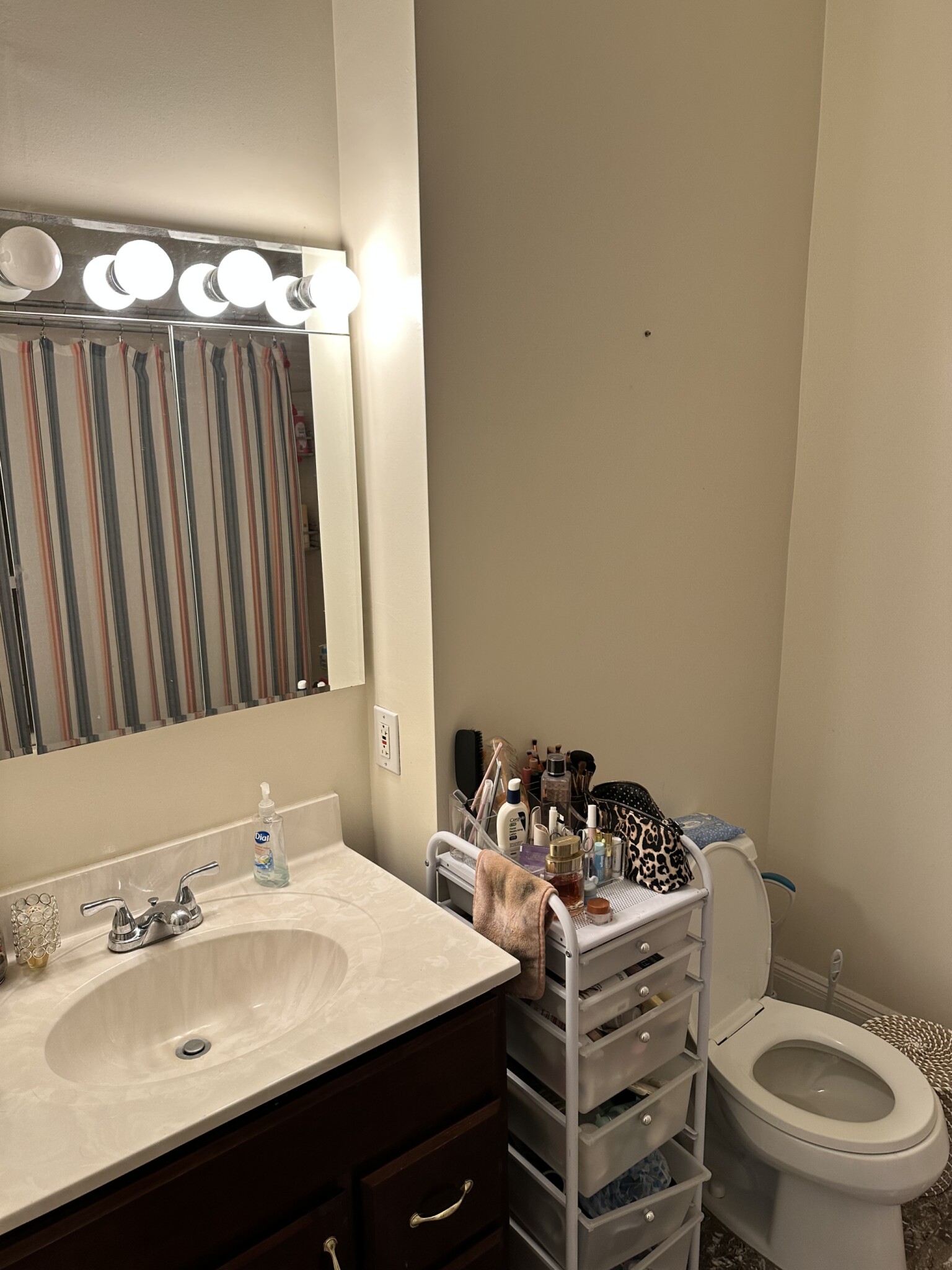 3 bed, 3 bath apartment for rent at 94 West Brookline St Unit 3, South End — photo 50 of 65