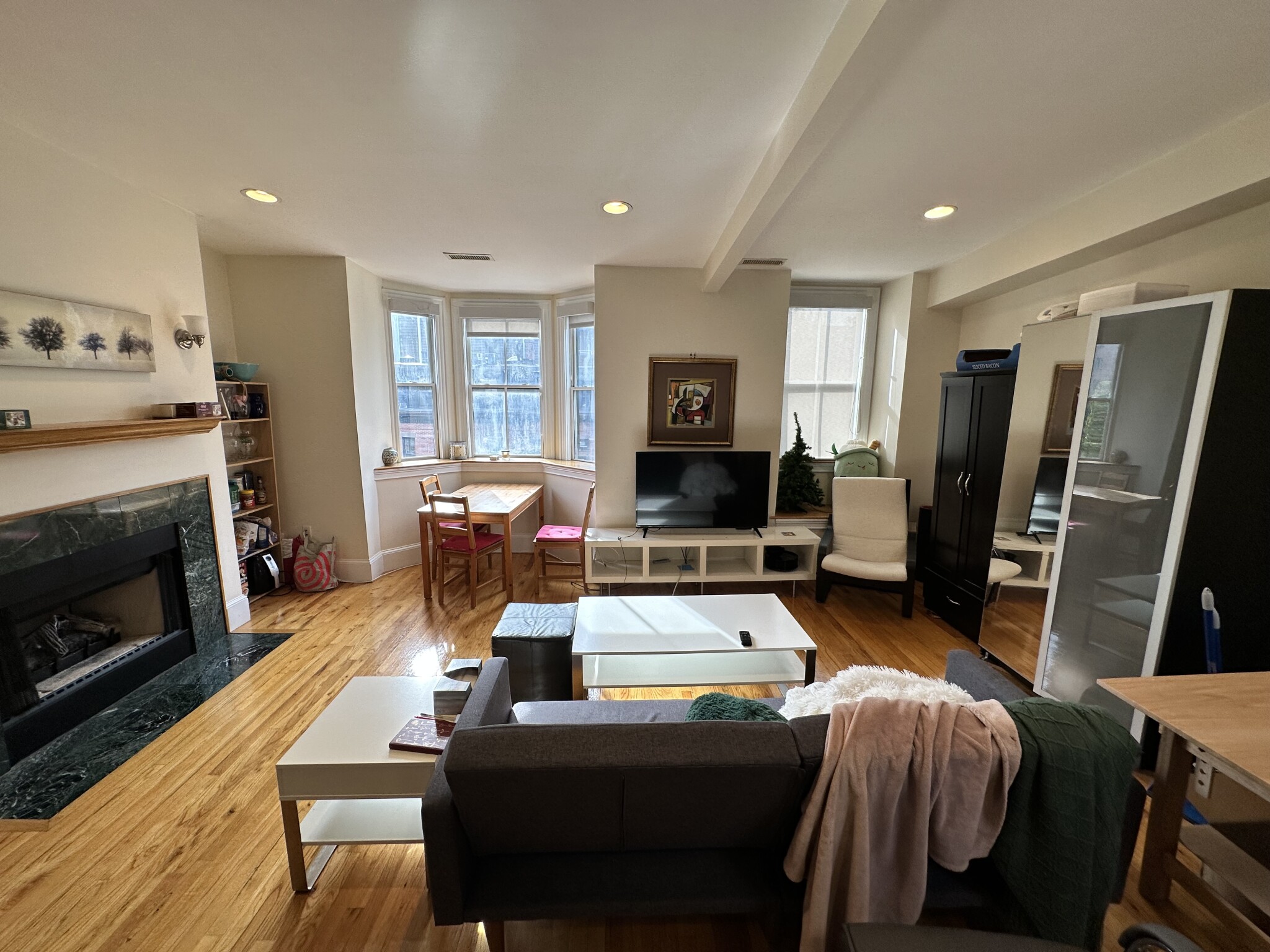 3 bed, 3 bath apartment for rent at 94 West Brookline St Unit 3, South End — photo 55 of 65