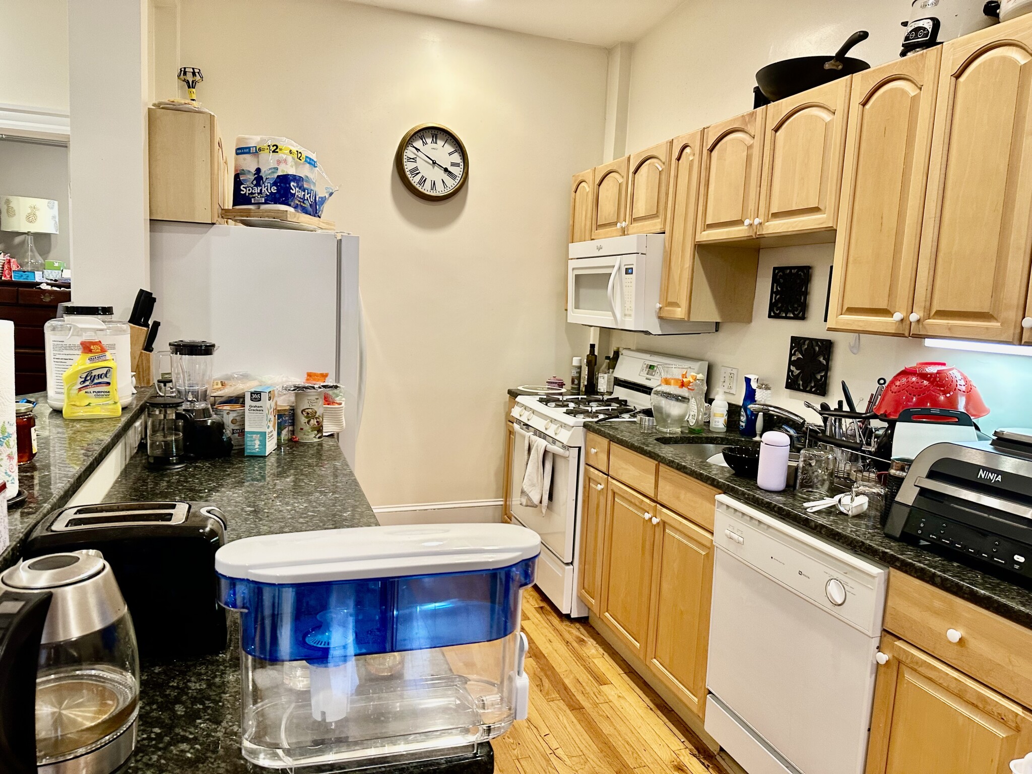 3 bed, 3 bath apartment for rent at 94 West Brookline St Unit 3, South End — photo 35 of 65