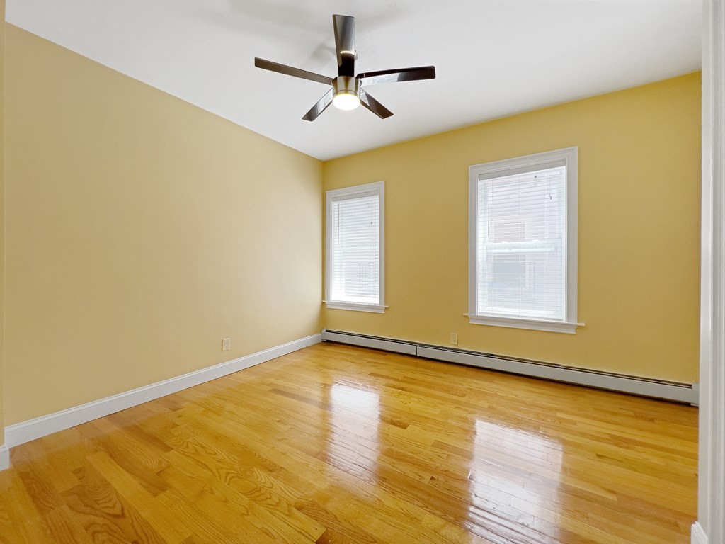 3 bed, 1 bath apartment for rent at 94 Winthrop St Unit 2, Roxbury — photo 7 of 13