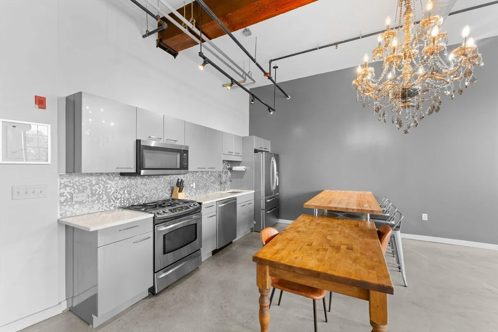 1 bed, 1 bath apartment for rent at 944 Dorchester Ave Unit 29, Dorchester — photo 9 of 32