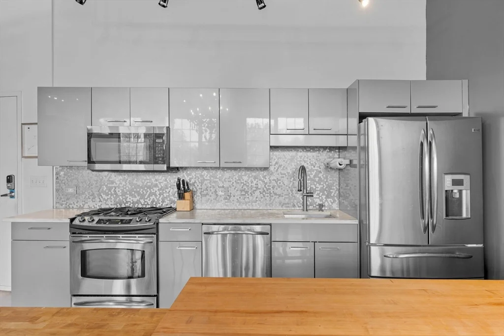 1 bed, 1 bath apartment for rent at 944 Dorchester Ave Unit 29, Dorchester — photo 13 of 32