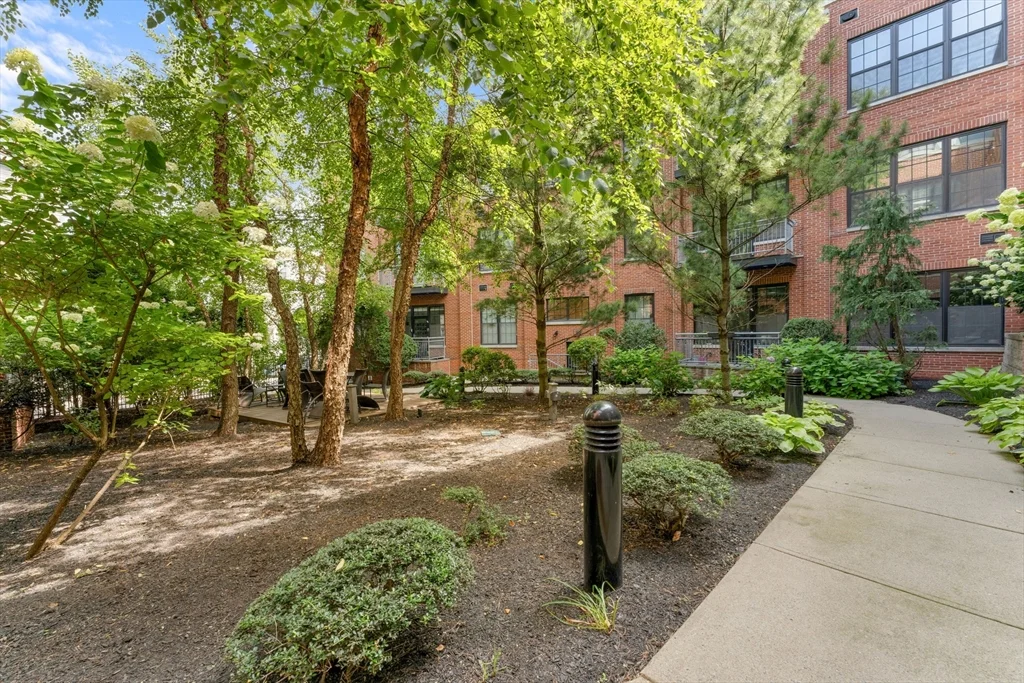 1 bed, 1 bath apartment for rent at 944 Dorchester Ave Unit 29, Dorchester — photo 27 of 32