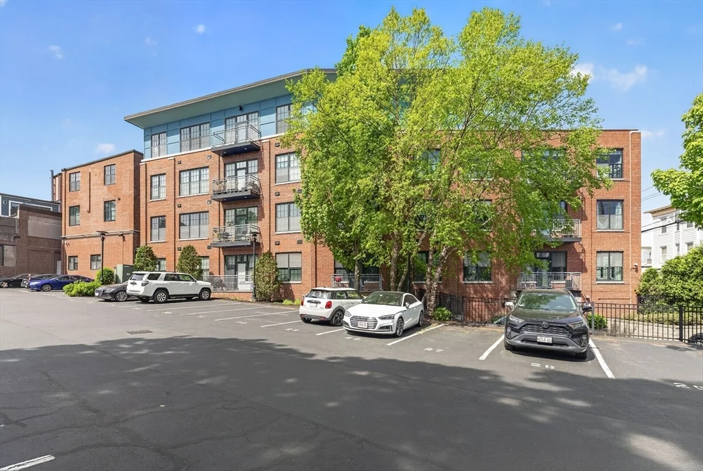 1 bed, 1 bath apartment for rent at 944 Dorchester Ave Unit 34, Dorchester — photo 16 of 16