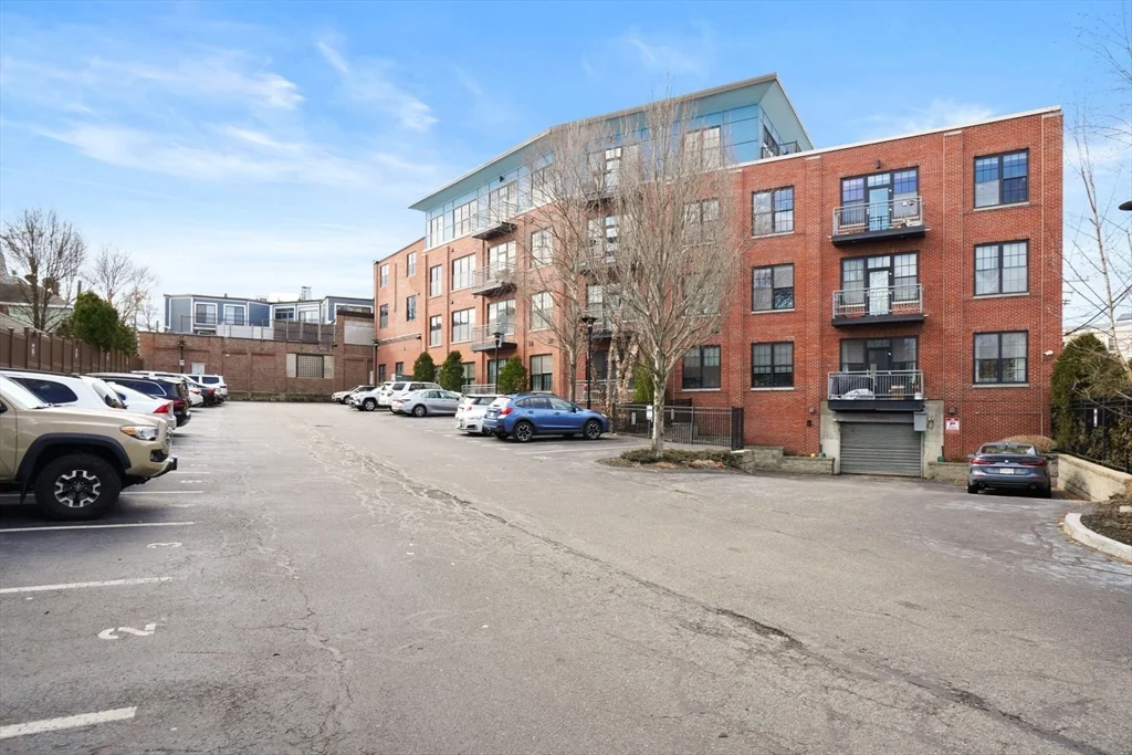 1 bed, 1 bath apartment for rent at 944 Dorchester Ave Unit 57, Dorchester — photo 18 of 20