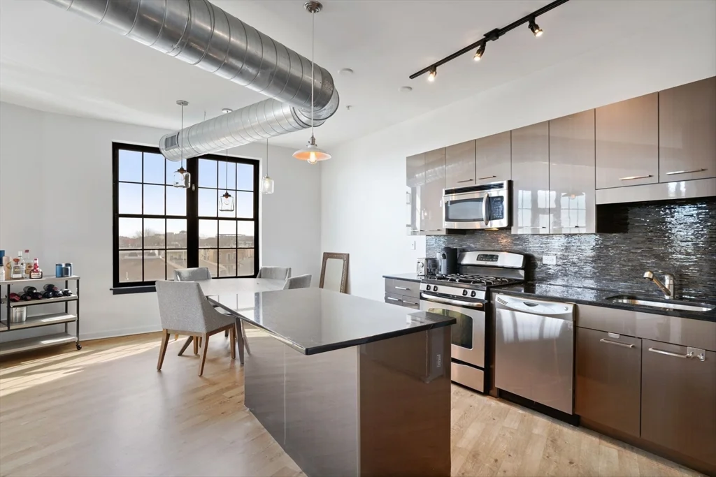1 bed, 1 bath apartment for rent at 944 Dorchester Ave Unit 57, Dorchester — photo 4 of 20
