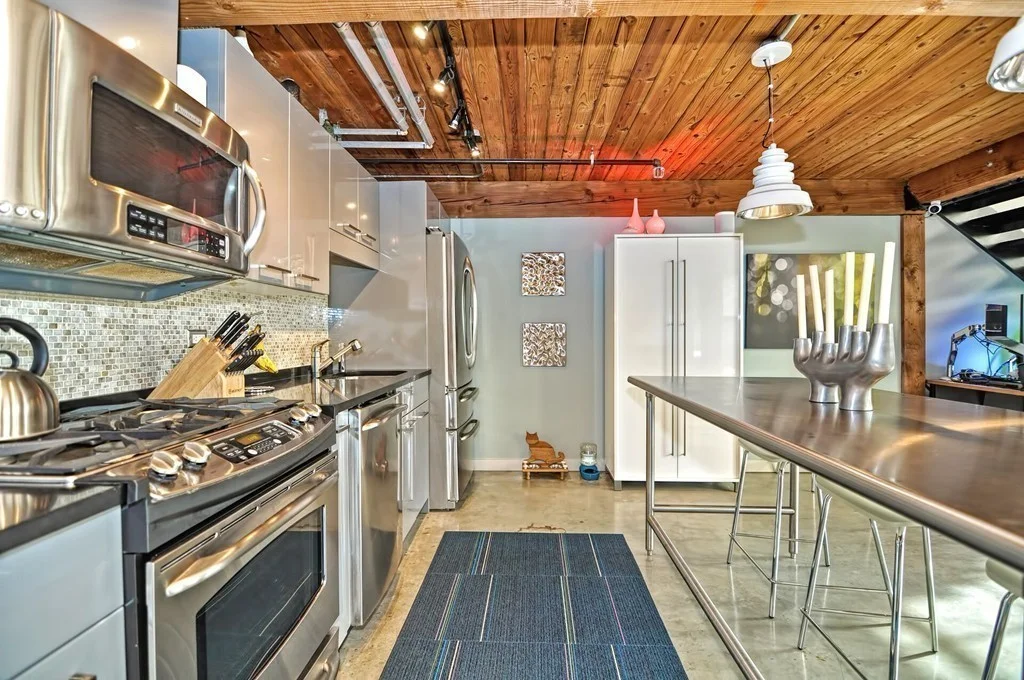 1 bed, 2 bath apartment for rent at 944 Dorchester Unit 3, Dorchester — photo 10 of 23