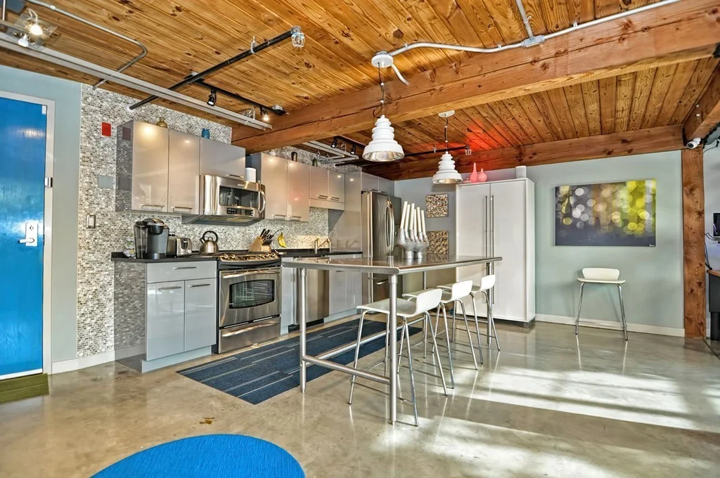 1 bed, 2 bath apartment for rent at 944 Dorchester Unit 3, Dorchester — photo 13 of 23
