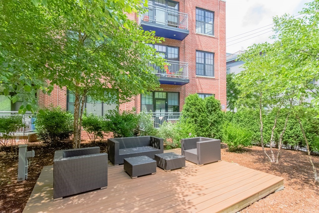 1 bed, 1 bath apartment for rent at 944 Dorchester Unit 56, Dorchester — photo 17 of 21