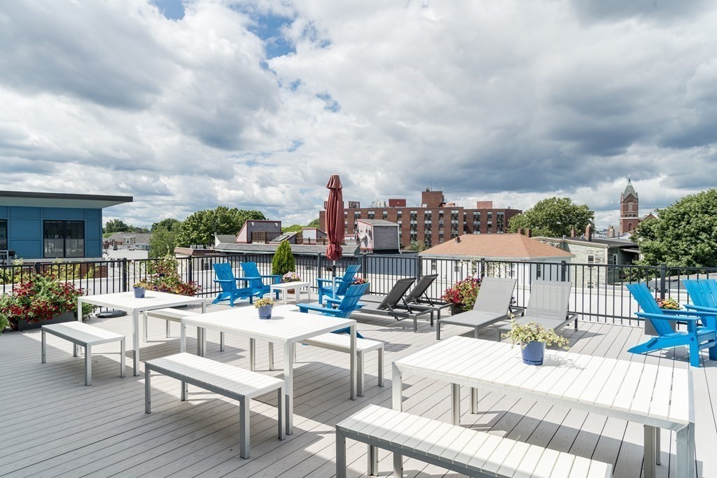 1 bed, 1 bath apartment for rent at 944 Dorchester Unit 56, Dorchester — photo 14 of 21