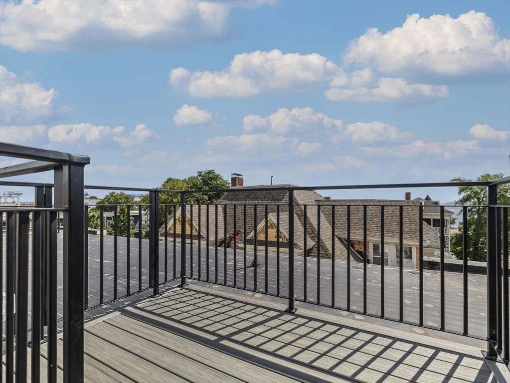 3 bed, 2 bath apartment for rent at 944 East Broadway Unit 3, South Boston — photo 33 of 33