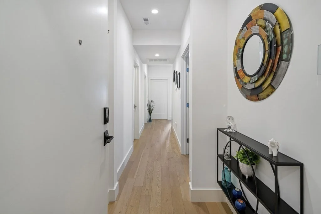 2 bed, 2 bath apartment for rent at 946 Saratgoa Unit 302, East Boston — photo 6 of 21