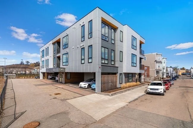2 bed, 1 bath apartment for rent at 946 Saratoga St Unit 101, East Boston — photo 18 of 21