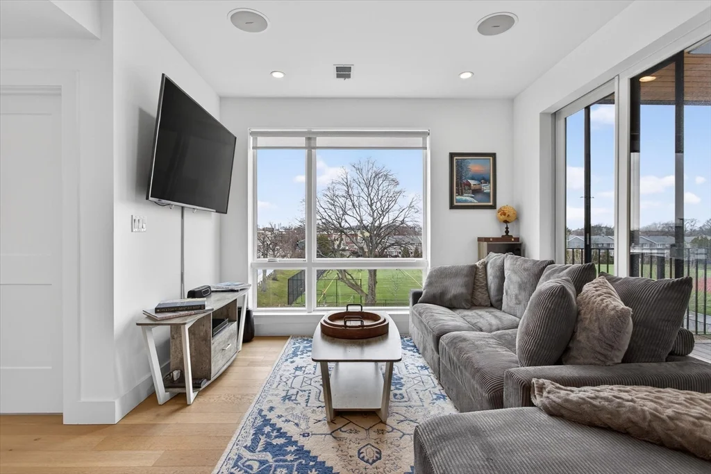 2 bed, 2 bath apartment for rent at 946 Saratoga St Unit 303, East Boston — photo 3 of 24