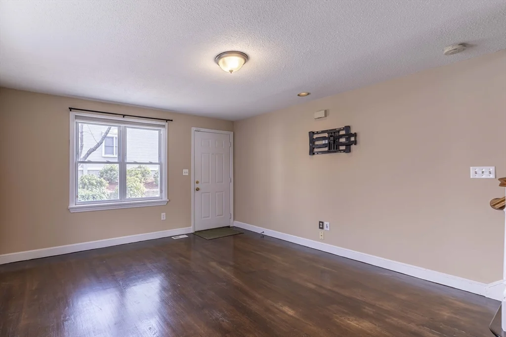 2 bed, 1 bath apartment for rent at 948 Broadway Unit 6, Chelsea — photo 7 of 24