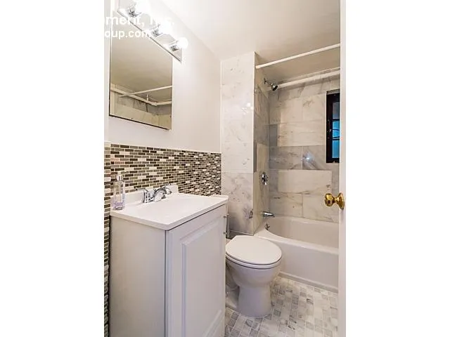 Studio bed, 1 bath apartment for rent at 94A Marion St Unit 4, Griggs Park — photo 12 of 17