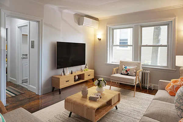 1 bed, 1 bath apartment for rent at 95 Adams St Unit 95-02, South Side — photo 1 of 9