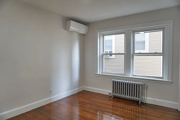 1 bed, 1 bath apartment for rent at 95 Adams St Unit 95-02, South Side — photo 5 of 9