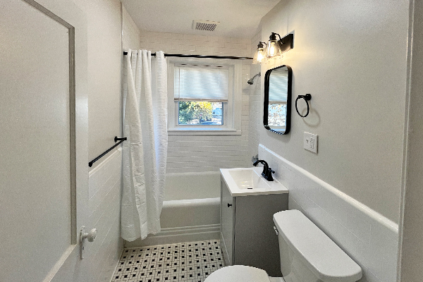 1 bed, 1 bath apartment for rent at 95 Adams St Unit 95-03, South Side — photo 8 of 11