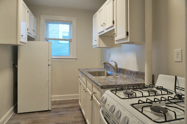1 bed, 1 bath apartment for rent at 95 Adams St Unit 95-07, South Side — photo 13 of 16