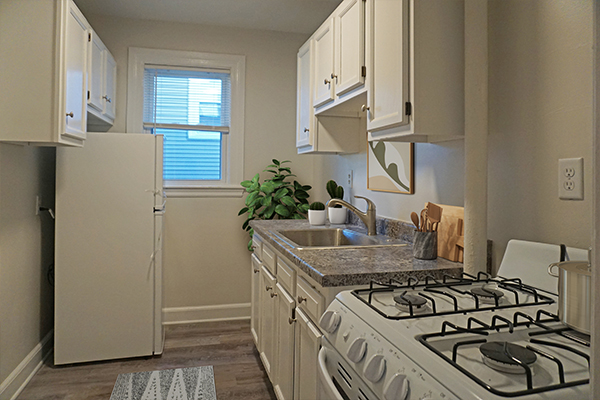 1 bed, 1 bath apartment for rent at 95 Adams St Unit 95-07, South Side — photo 10 of 16