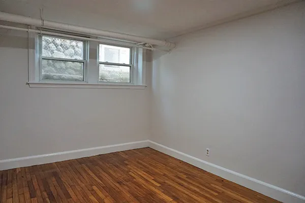 1 bed, 1 bath apartment for rent at 95 Adams St Unit 95-14, South Side — photo 4 of 8