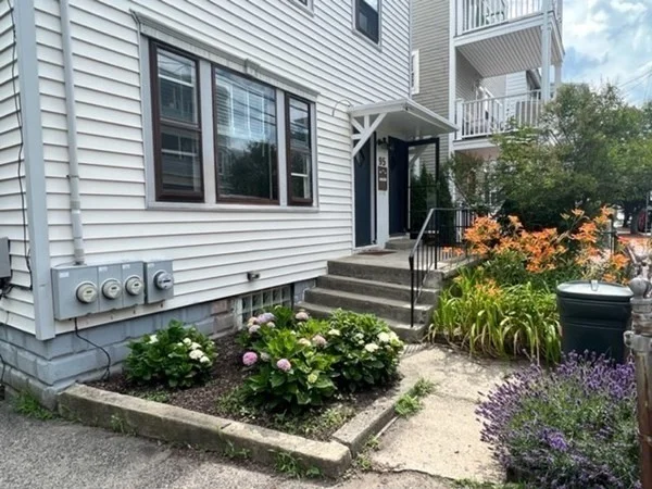 2 bed, 1 bath apartment for rent at 95 Allston Unit 1, Cambridgeport — photo 16 of 16