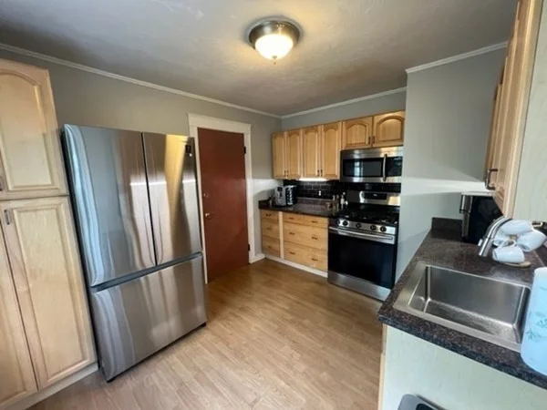 2 bed, 1 bath apartment for rent at 95 Allston Unit 1, Cambridgeport — photo 8 of 16